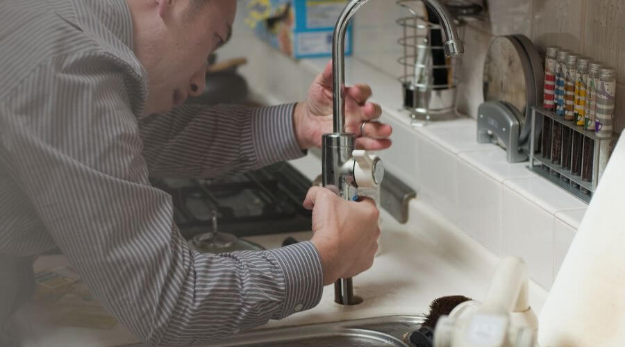 Local water heater installation in Gainesville, MO
